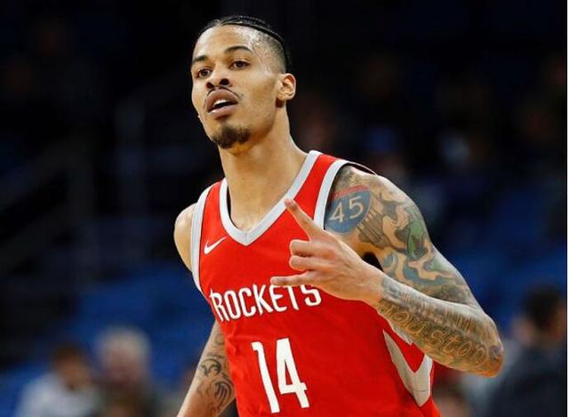 罗马诺：切尔西同时追求哈维-西蒙斯与加纳乔，他俩互不冲突