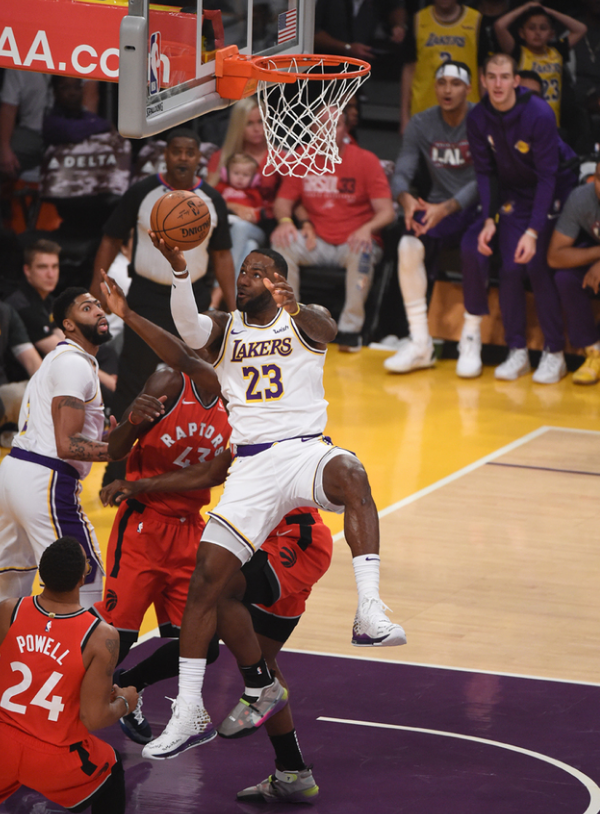 太阳队连胜被终结