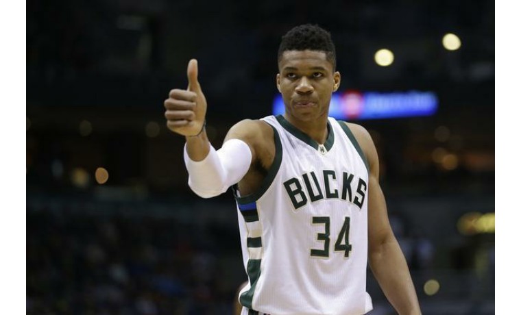 TA：巴萨上下都对梅西夜访诺坎普感到意外，他们无人参与此事