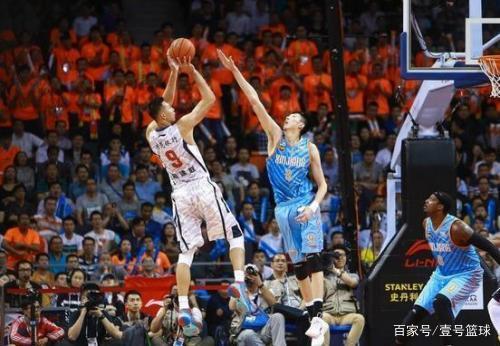 格瓦迪奥尔vs利兹联全场数据：破门+送点，12次丢失球权