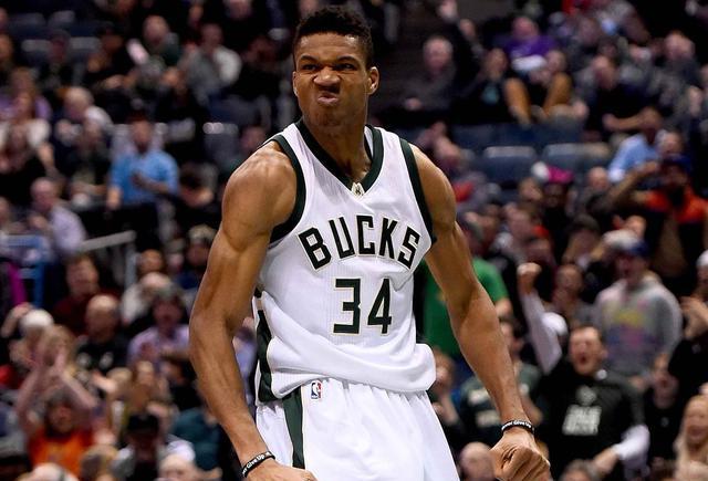 阿尔卡拉斯在迈阿密的度假vlog